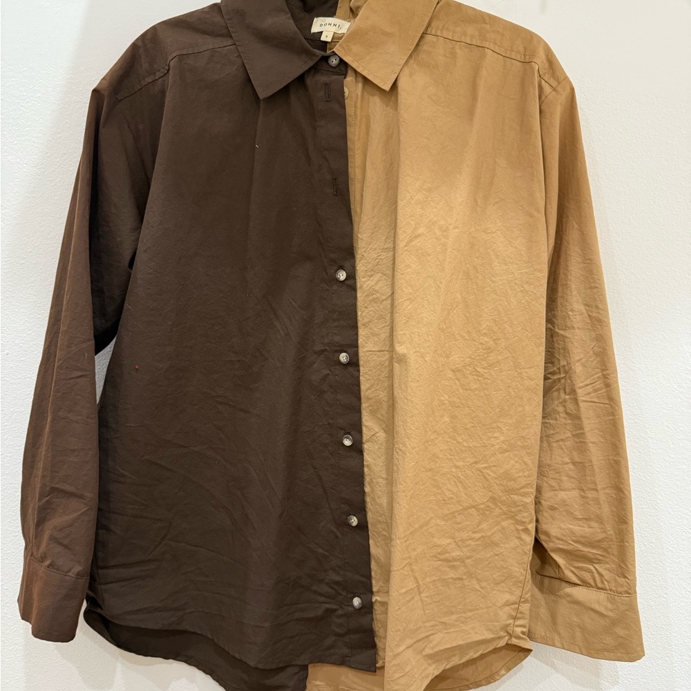 Donni Two-Tone Brown Women’s Pop Button Down Shirt